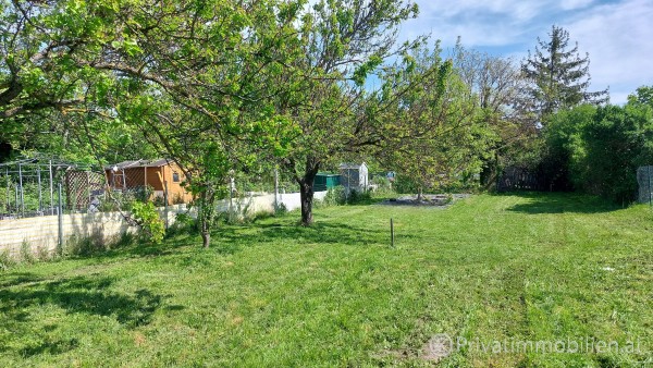 Grundst&uuml;ck f&uuml;r Ferienhaus / Ferienwohnung - 7000 Eisenstadt - 254967